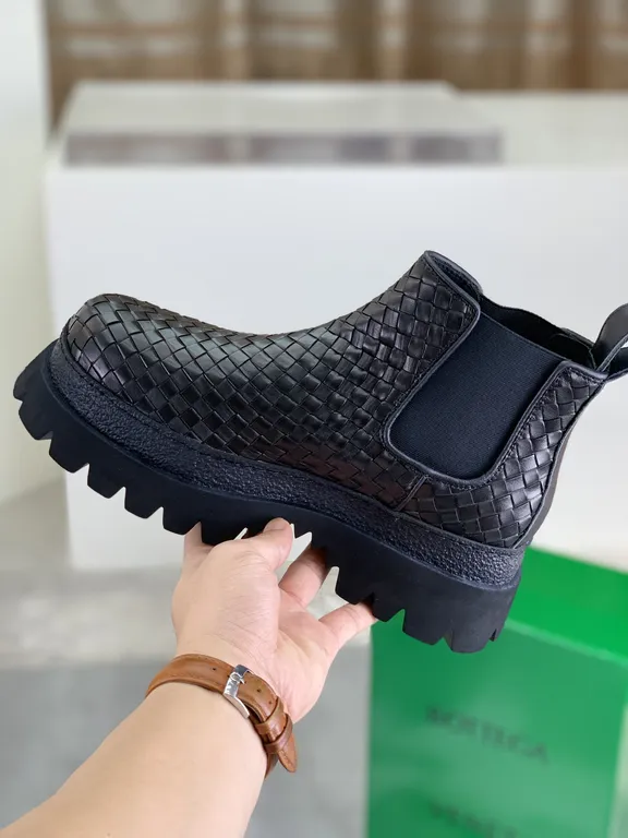 Bottega Veneta Shoe 